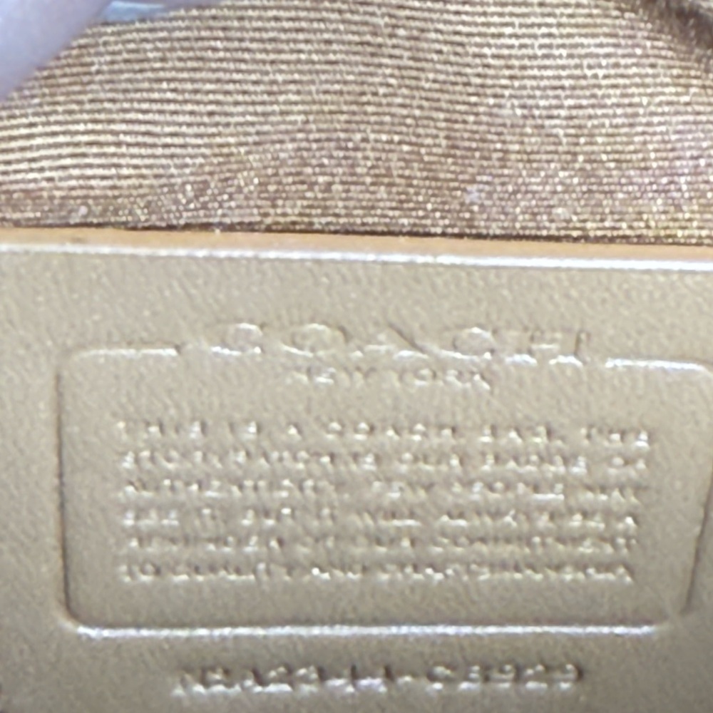 Coach Hudson Small Pack CB929 Buttercup Yellow Pebbled Leather – Like New - Picture 11 of 13